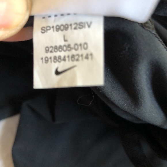 Women’s Nike 7/8 length Running Pants - Picture 9 of 9